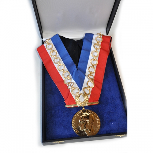 COLLIER DE MAIRE AVEC CHAINE 5