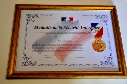 DIPLOME SECURITE INTERIEURE - CADRE 20X30CM 3