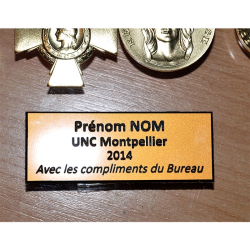 plaquette gravée personnalisée 3