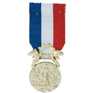 MEDAILLE COURAGE ET DEVOUEMENT bronze 2